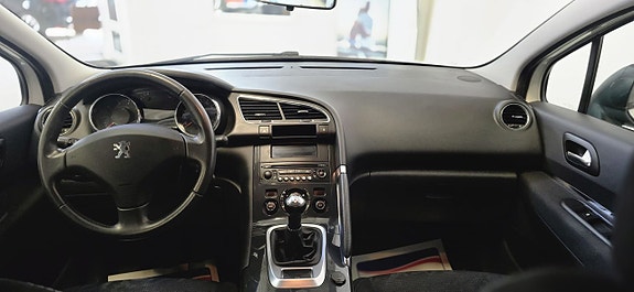 Peugeot 3008 6 of 11