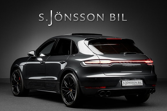 Porsche Macan GTS 2 of 16
