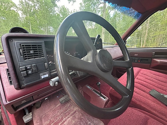 GMC Extended Cab 6 of 17