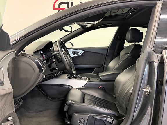 Audi A7 6 of 17