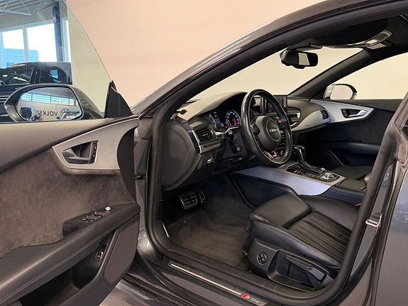 Audi A7 5 of 5
