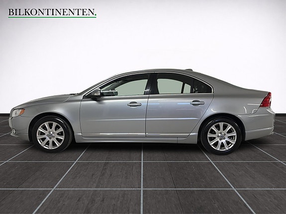 Volvo S80 7 of 16