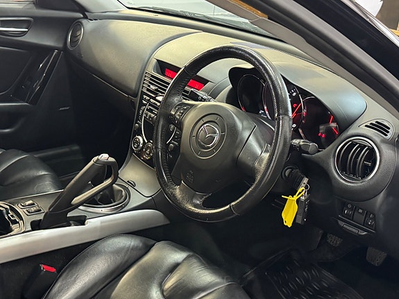 Mazda RX-8 5 of 10