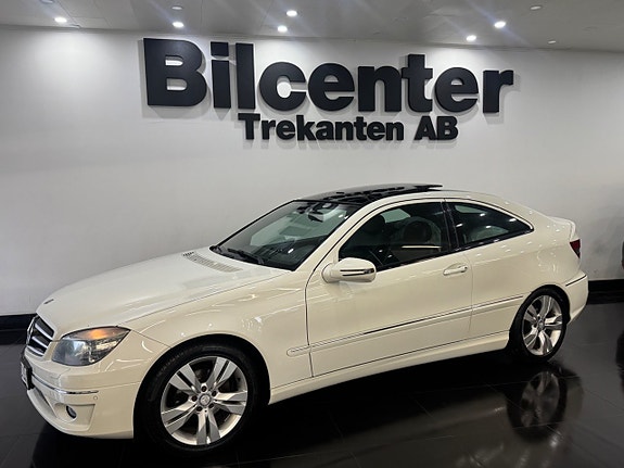 Mercedes-Benz CLC180 3 of 5