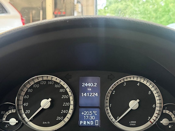 Mercedes-Benz CLC180 9 of 12