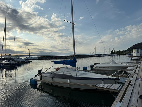 Maxi 77 — View photo 1