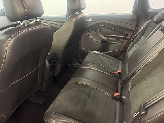 Ford Kuga 7 of 11