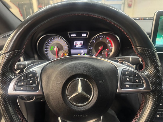 Mercedes-Benz CLA220 9 of 10
