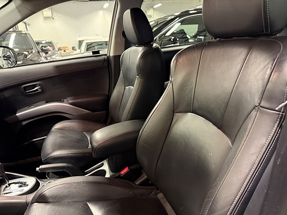 Mitsubishi Outlander 20 of 25