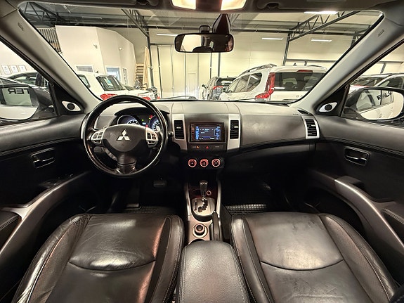 Mitsubishi Outlander 15 of 25