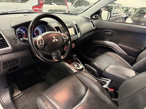 Mitsubishi Outlander 11 of 25