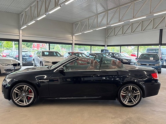 BMW M3 2 of 5