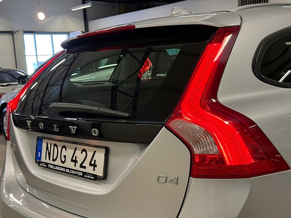 Volvo V60 Cross Country 9 of 21