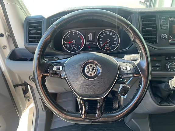 Volkswagen Crafter 35 14 of 24