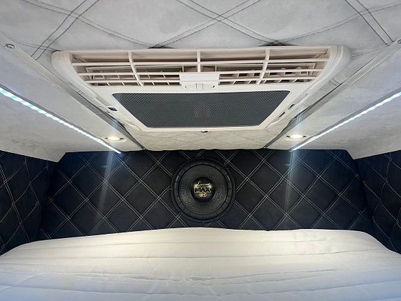 Volkswagen Crafter 35 25 of 30