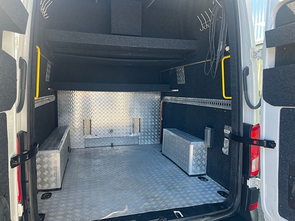 Volkswagen Crafter 35 6 of 24