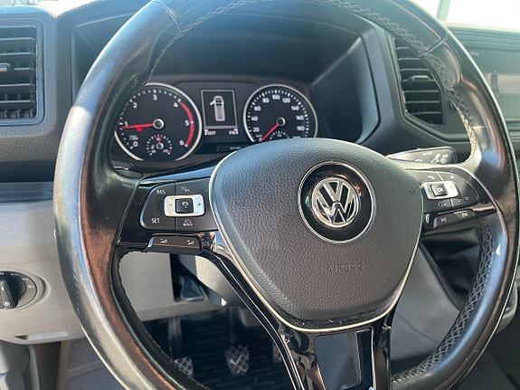 Volkswagen Crafter 35 15 of 24