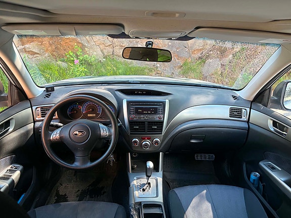 Subaru Forester 10 of 13