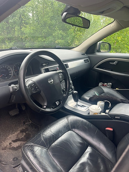 Volvo S80 4 of 4