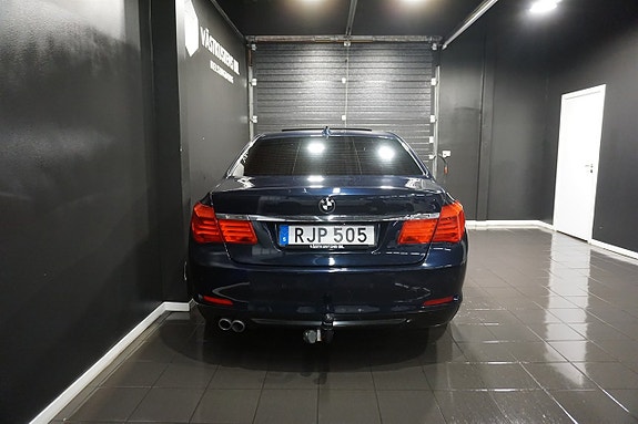 BMW 730 6 of 25