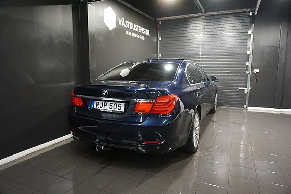 BMW 730 5 of 5