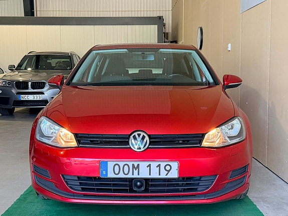 Volkswagen Golf VII 2 of 18