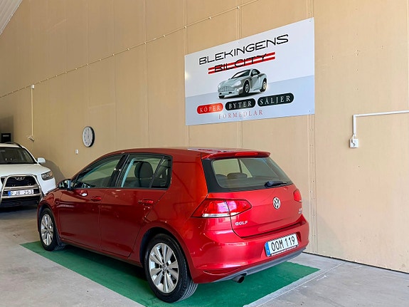 Volkswagen Golf VII 17 of 18