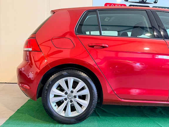 Volkswagen Golf VII 4 of 18