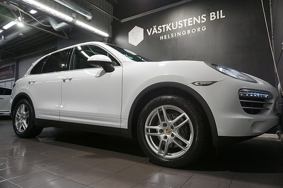 Porsche Cayenne 25 of 25
