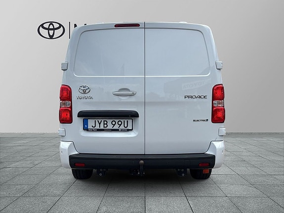 Toyota Proace 4 of 21