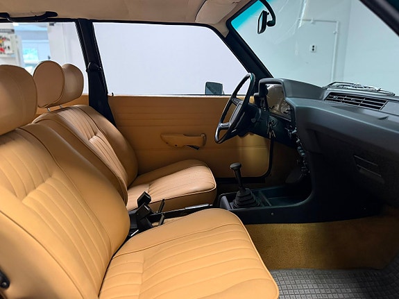 BMW 318 12 of 15