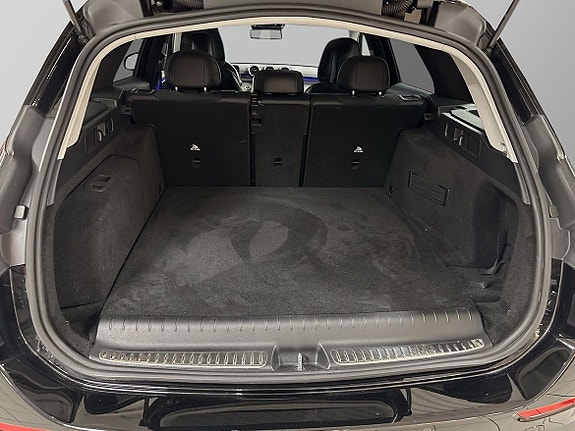 Mercedes-Benz C300 e 11 of 11
