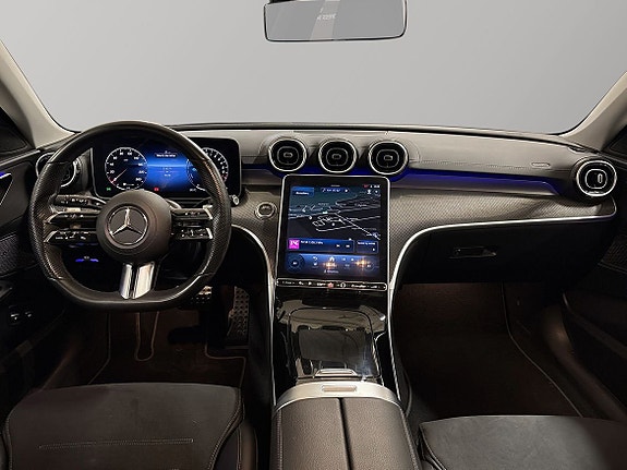 Mercedes-Benz C300 e 9 of 11