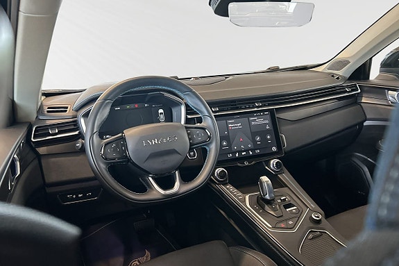 Lynk & Co 01 8 of 29