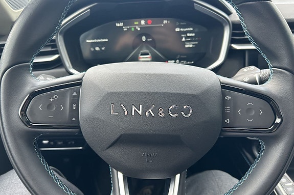 Lynk & Co 01 29 of 29