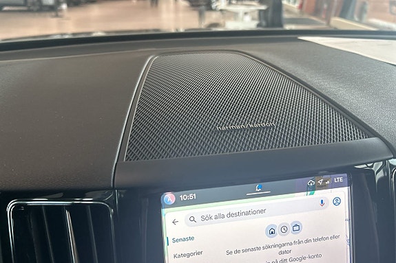 Volvo XC60 27 of 30