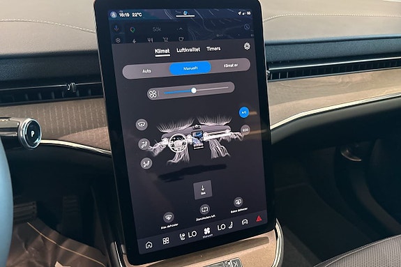 Volvo ES90 29 of 30