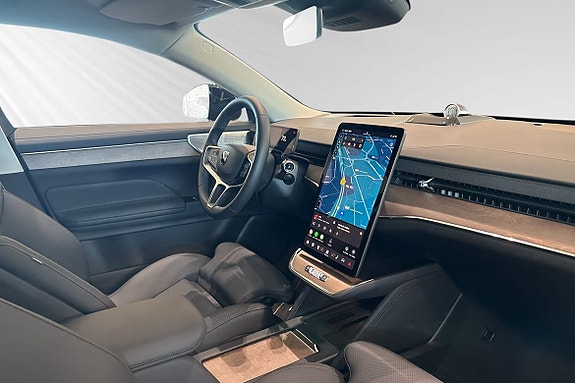 Volvo ES90 10 of 30