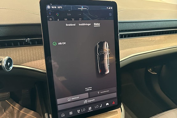 Volvo ES90 28 of 30