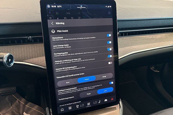 Volvo ES90 27 of 30