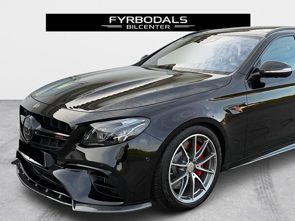 Mercedes-Benz E63 19 of 30