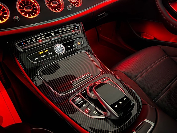 Mercedes-Benz E63 29 of 30