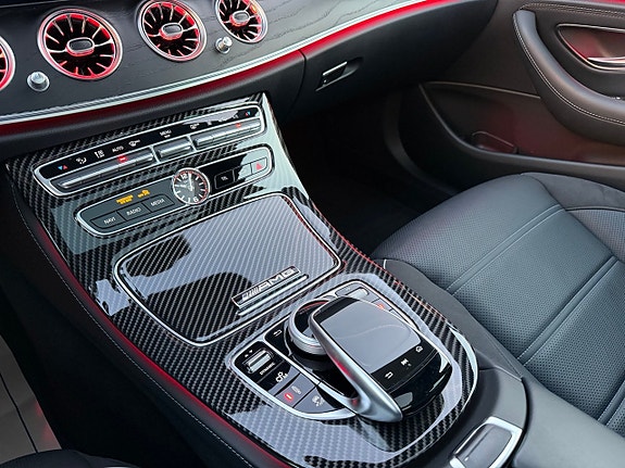 Mercedes-Benz E63 28 of 30