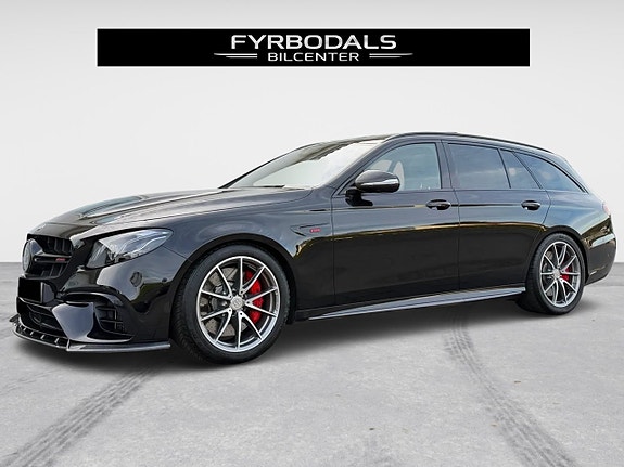 Mercedes-Benz E63 15 of 30