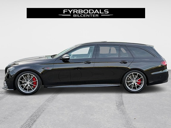Mercedes-Benz E63 7 of 30