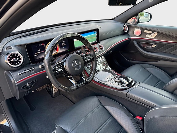 Mercedes-Benz E63 19 of 30