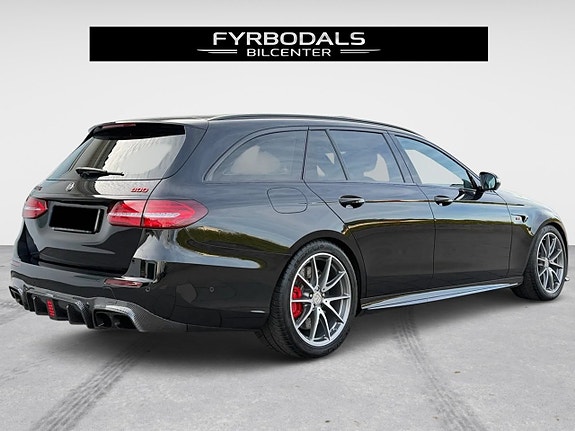 Mercedes-Benz E63 3 of 30