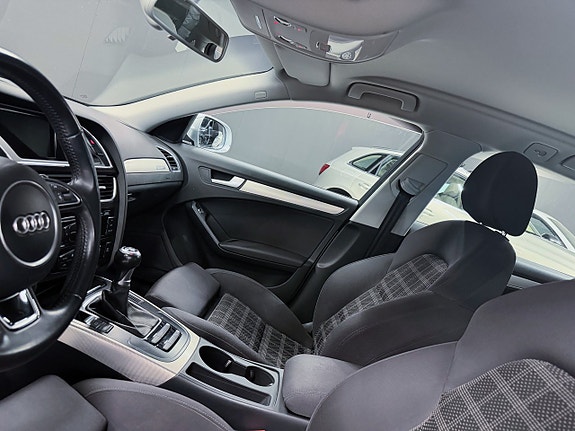 Audi A4 11 of 17
