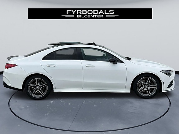 Mercedes-Benz CLA200 5 of 5