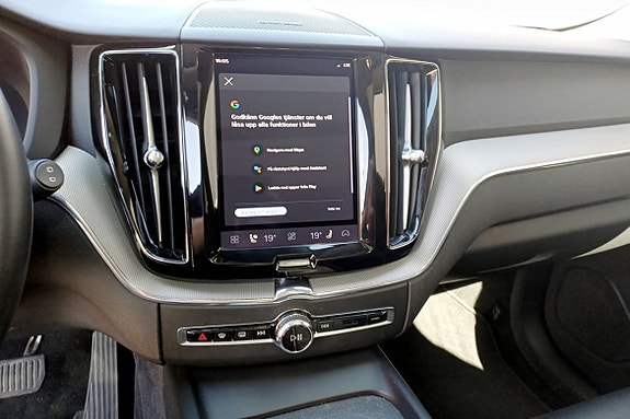 Volvo XC60 6 of 14